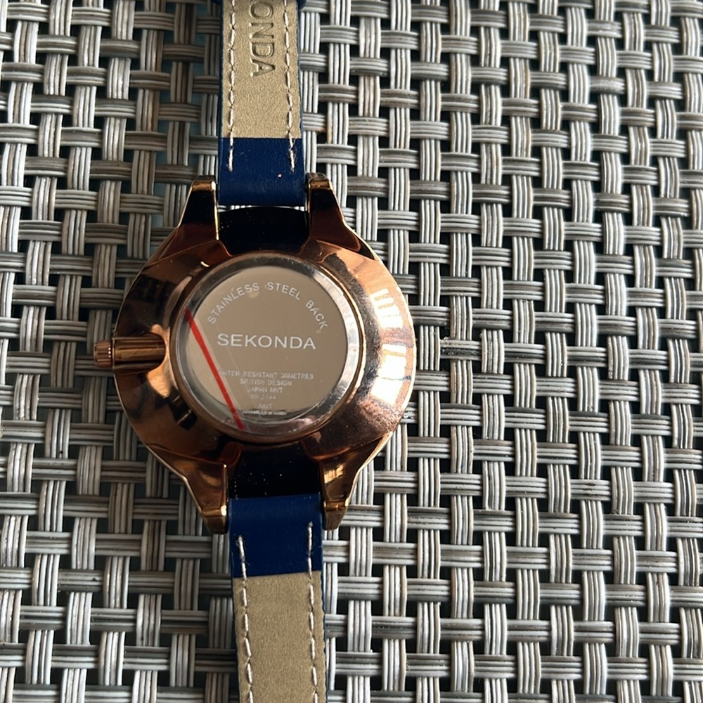 Sekonda Ladies Watch - Picture 5 of 7